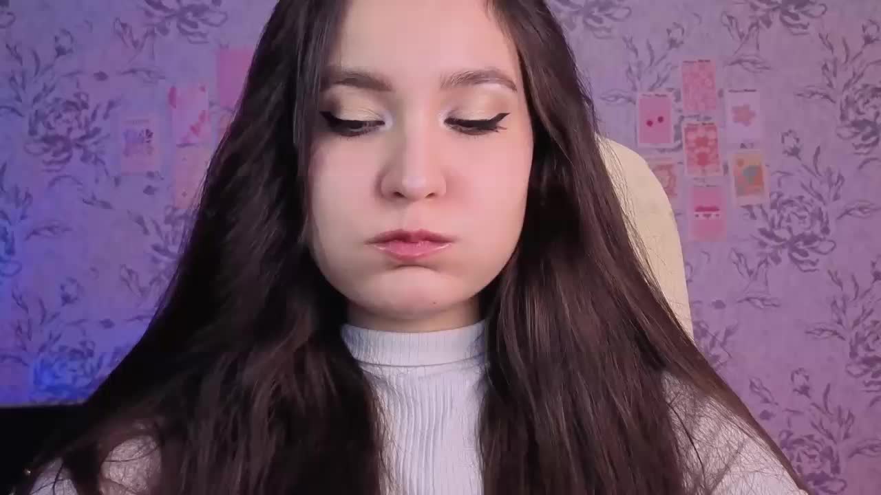 annie-fleur Adult Chat November 2, 2025