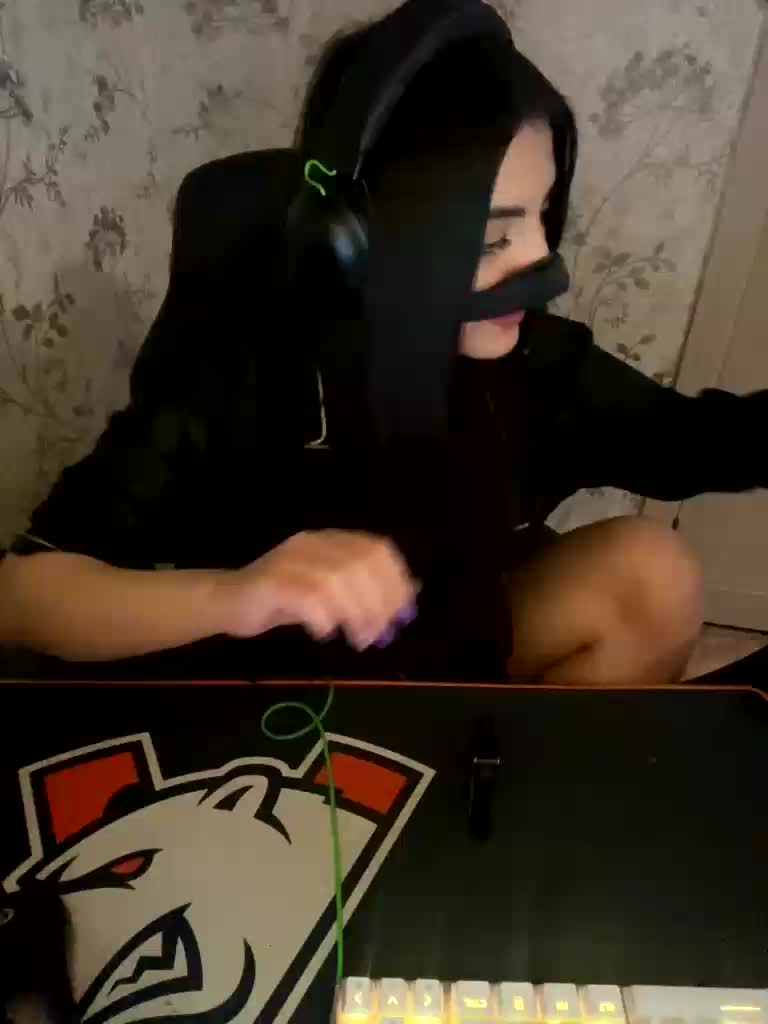 Aloeloea Adult Chat November 2, 2025