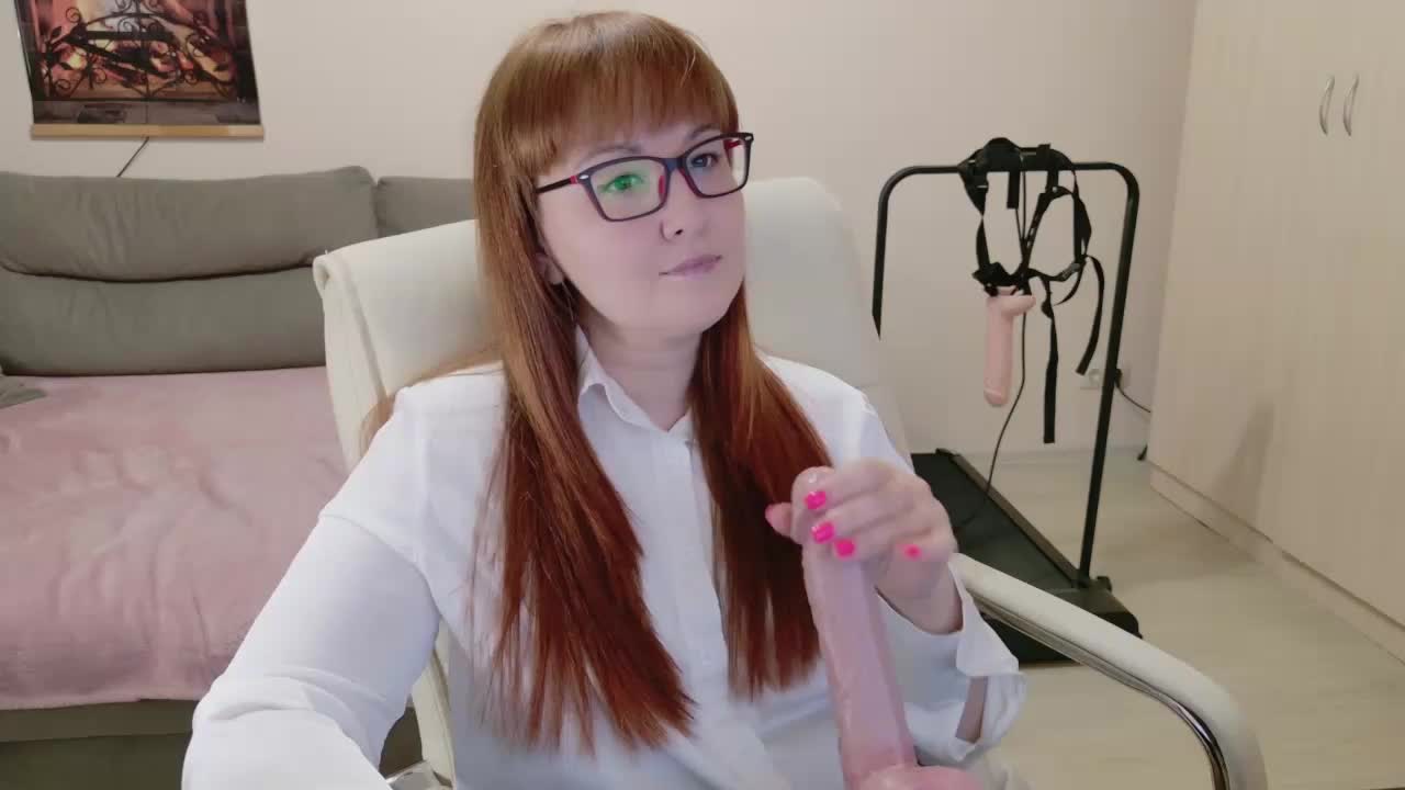 MISTRESS-FOX Adult Chat November 2, 2025