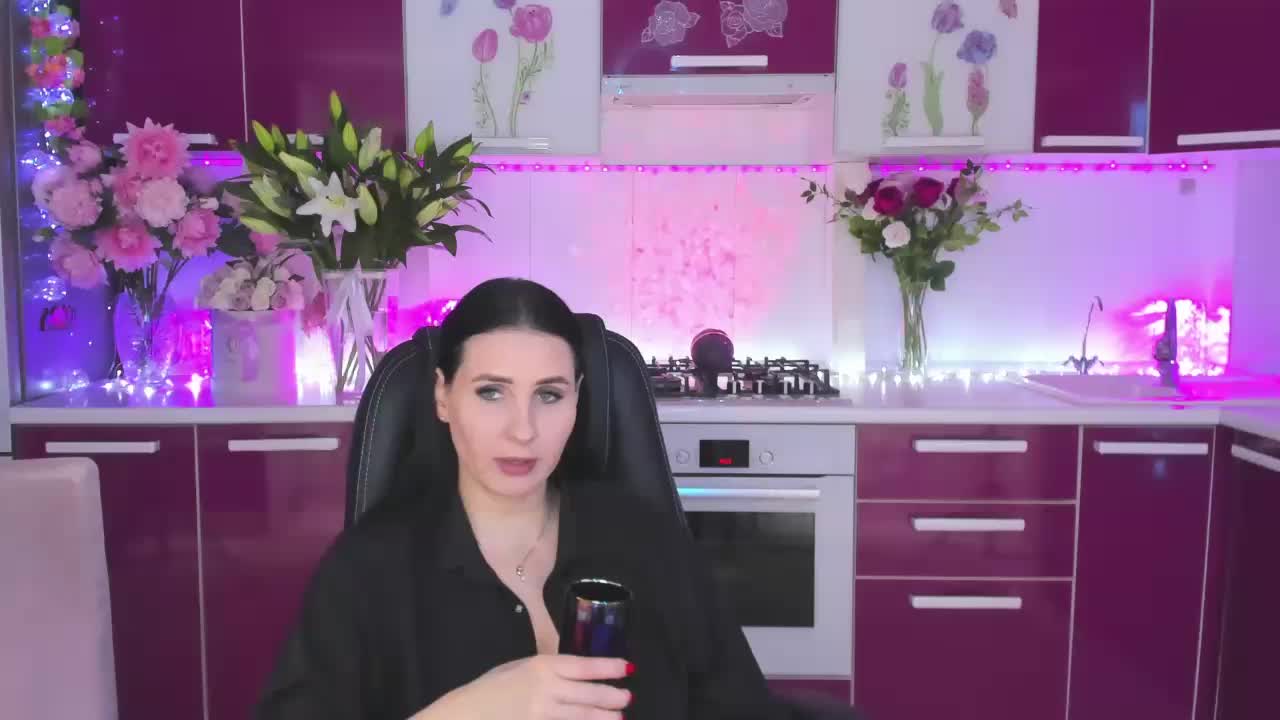 Olivija2020 Adult Chat November 2, 2025