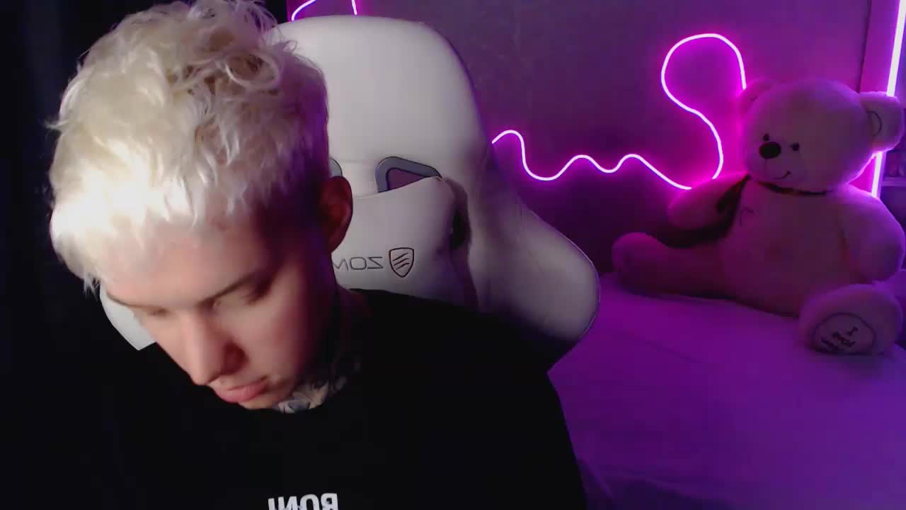 tezes Adult Chat November 2, 2025