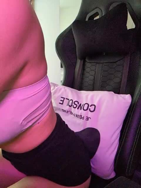 MissMiaX Adult Chat November 1, 2025