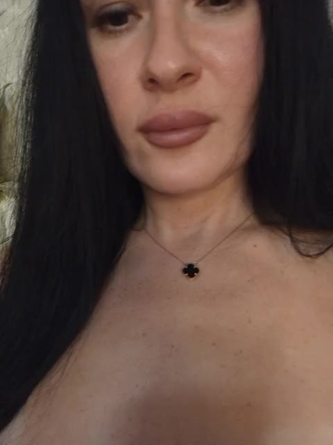 Black_chick Adult Chat November 2, 2025