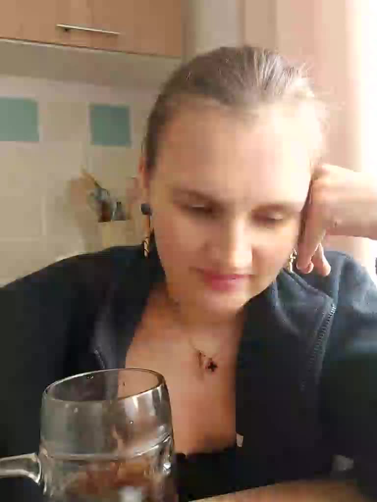 LisaLovHoney Adult Chat November 2, 2025