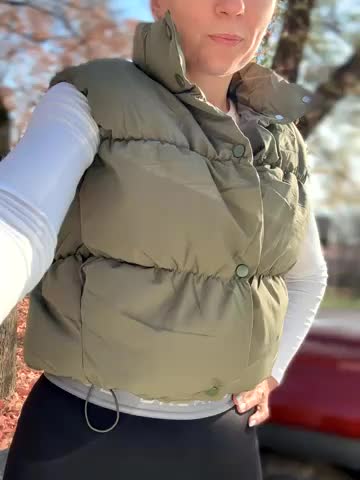 Crazy-Rosa Adult Chat November 2, 2025