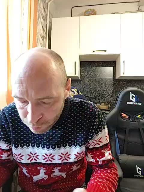 Innokentiy449 Adult Chat November 2, 2025