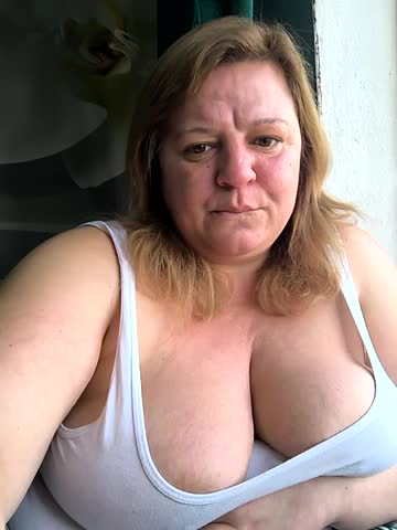 jusichka Adult Chat November 2, 2025