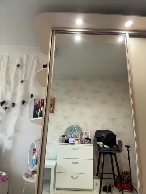 HOT_honey Adult Chat November 2, 2025