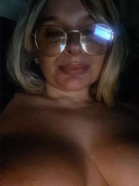 Merry-go-round1 Adult Chat November 2, 2025