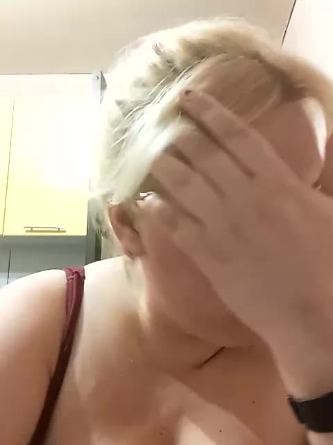 blondy_girl1499 Adult Chat November 2, 2025