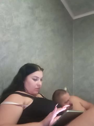 Greta_Tamar Adult Chat November 2, 2025