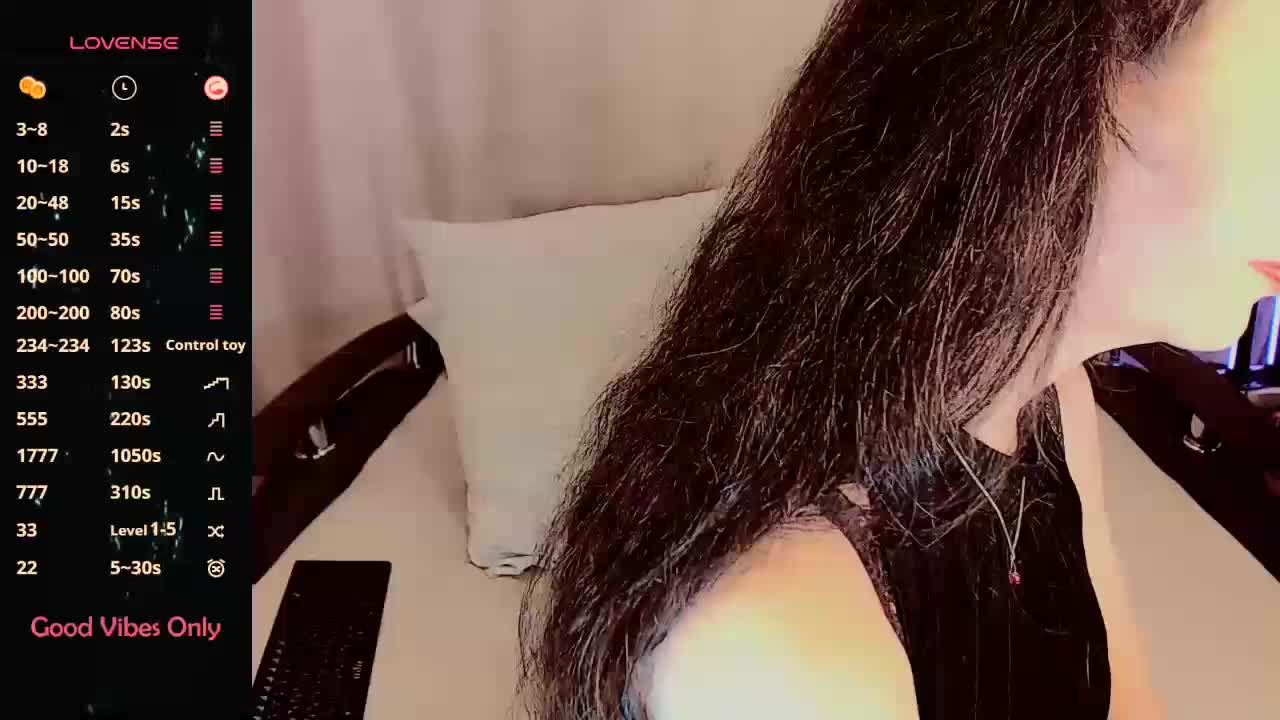 LunaTenebriss Adult Chat November 2, 2025