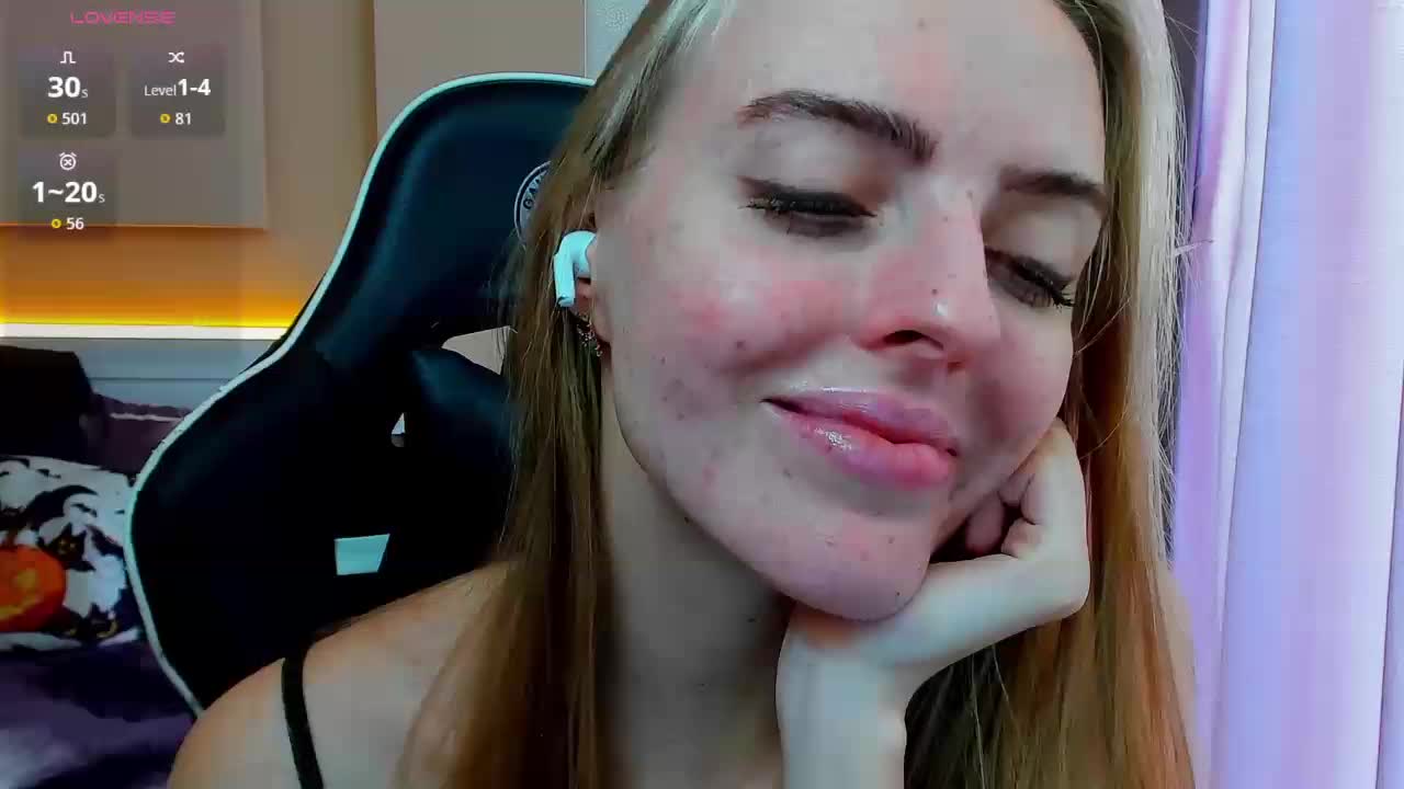 Jam-cream Adult Chat November 2, 2025