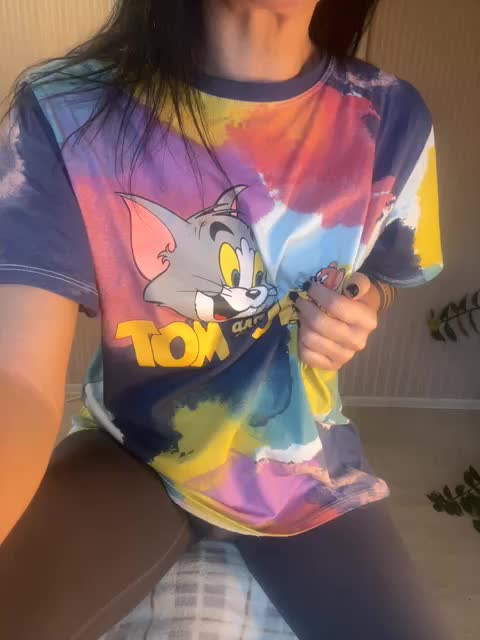 Karolina_Milf Adult Chat November 3, 2025