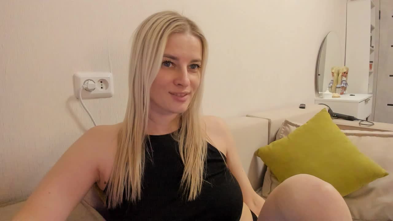 Princessa_ya Adult Chat November 2, 2025