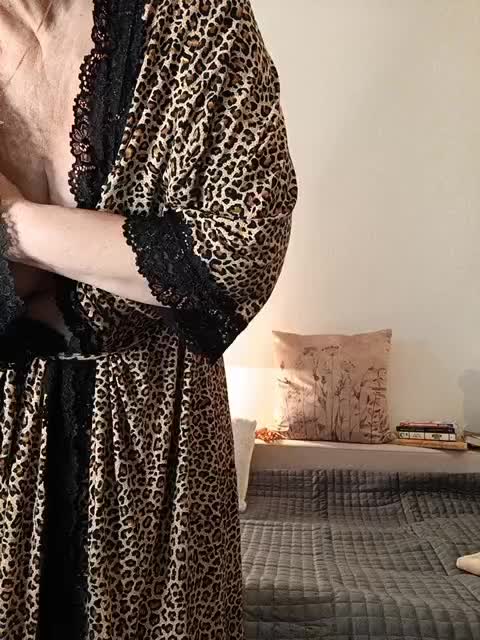 HelenBerg Adult Chat November 3, 2025