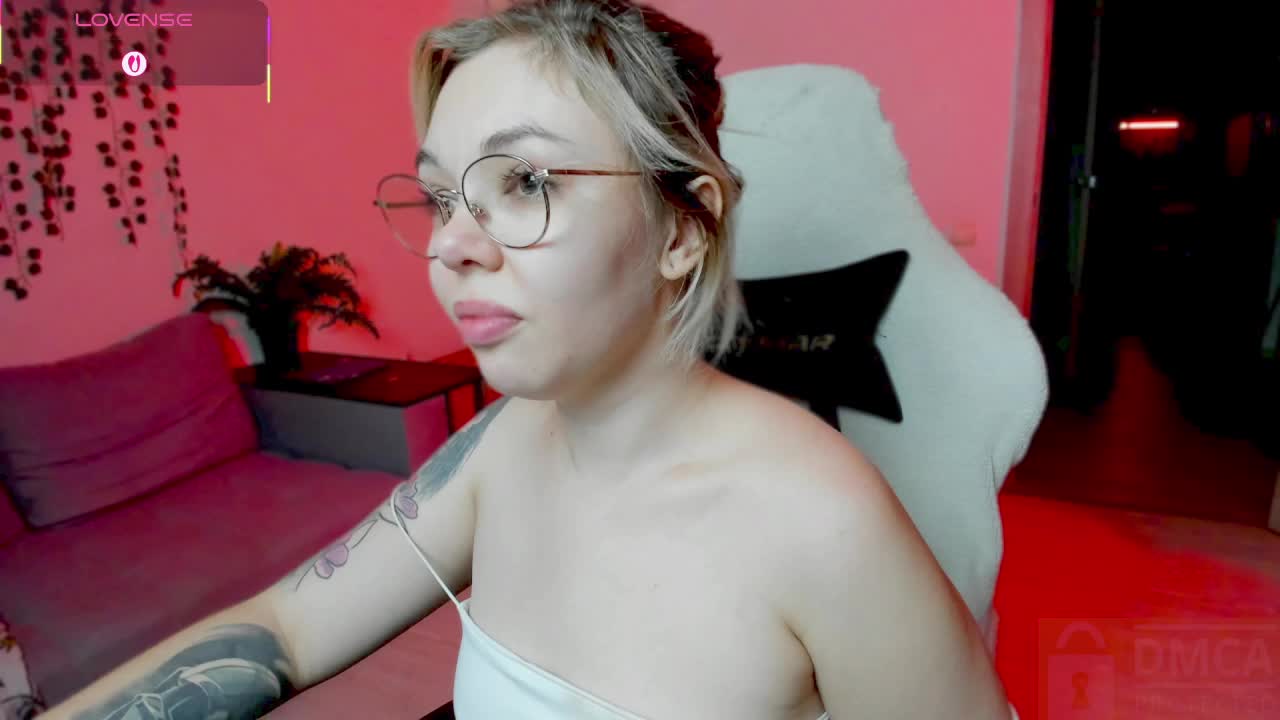 AnyaTaylorJoy_ Adult Chat November 3, 2025