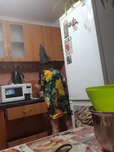 N-I-M-F-O-M-A-N-K-A Adult Chat November 3, 2025