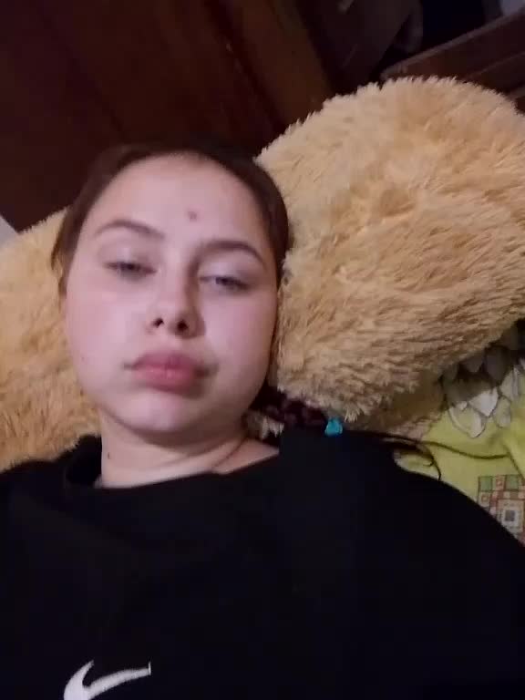 Sofia2007 Adult Chat November 3, 2025