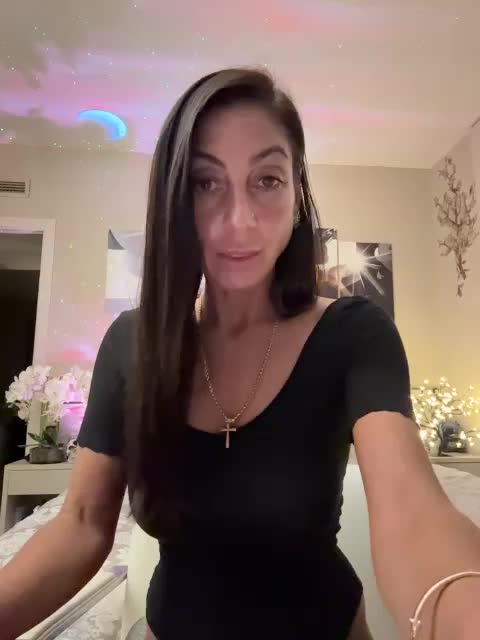 IrinkaGata Adult Chat November 3, 2025