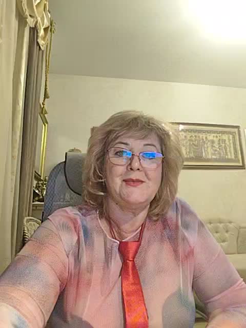 KarinkaSweet Adult Chat November 3, 2025