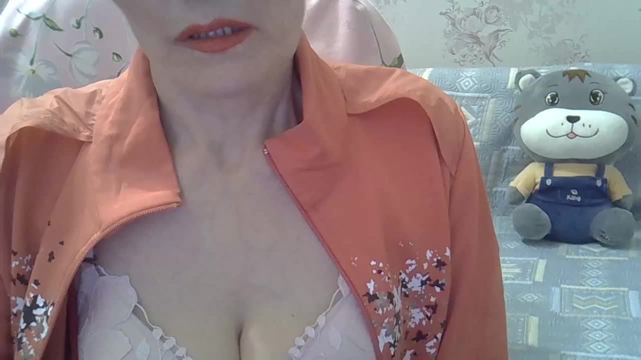 Red-Rose-777 Adult Chat November 3, 2025