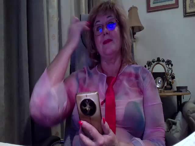 KarinkaSweet Adult Chat November 3, 2025