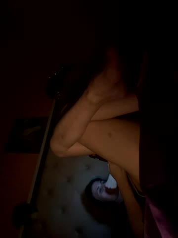 Flossy_Vettie Adult Chat November 3, 2025