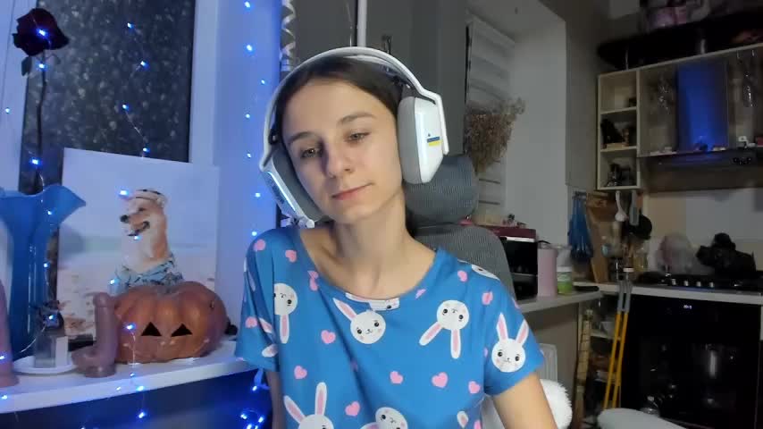 _Nika_Kik Adult Chat November 3, 2025