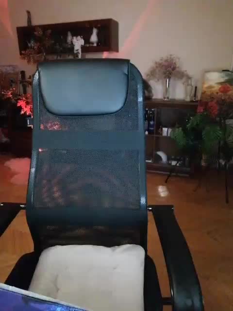 JuliaHesperaks Adult Chat November 3, 2025