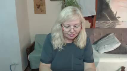 EvelynLoveShy Adult Chat November 3, 2025