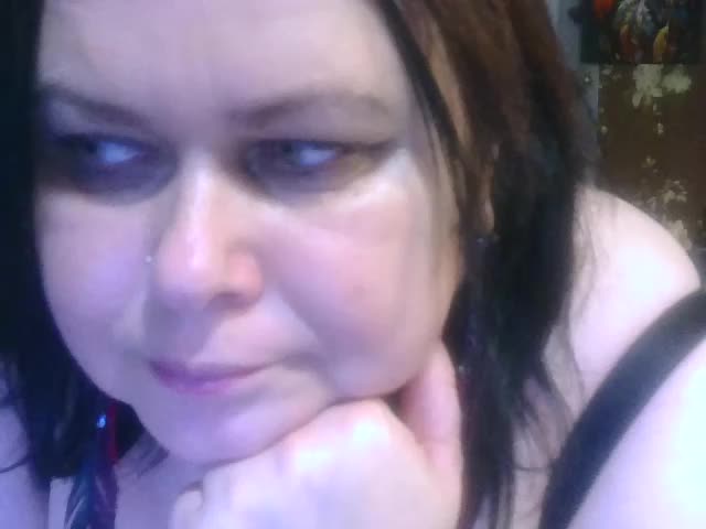 CharleeKendall_2025-11-03_05-03-22_140 Adult Chat November 3, 2025