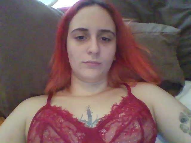 Hotredhead01 Adult Chat November 4, 2025