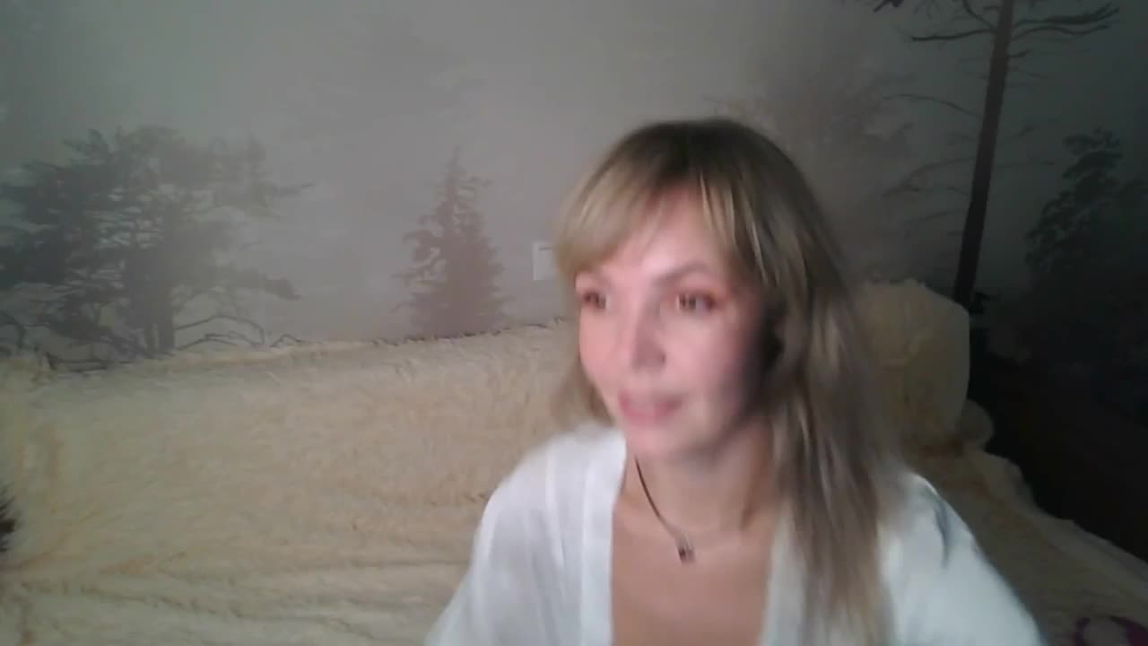 Red_Rose_98 Adult Chat November 4, 2025