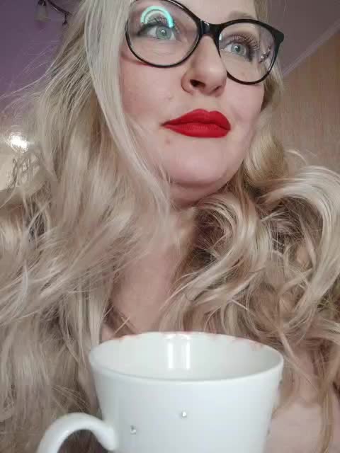 Pretty_NYUSHA Adult Chat November 3, 2025