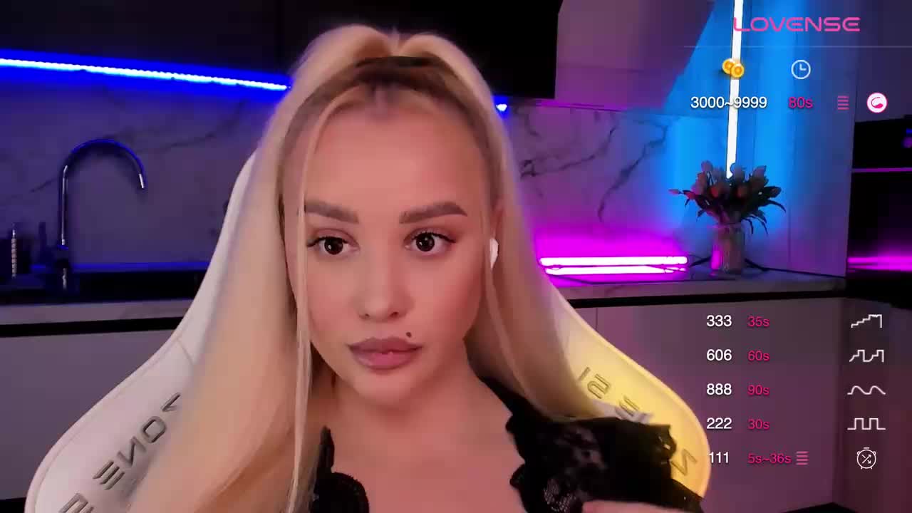 In-your-fucking-mind Adult Chat November 4, 2025