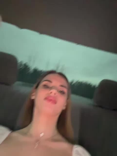 LedyMiya Adult Chat November 4, 2025