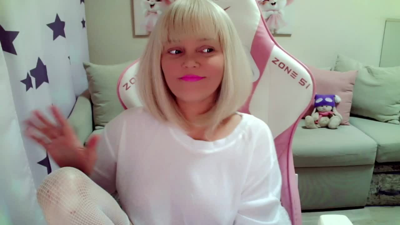 ChristieRoses Adult Chat November 5, 2025