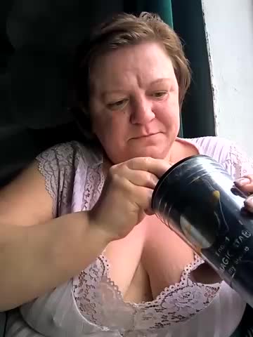 jusichka Adult Chat November 5, 2025