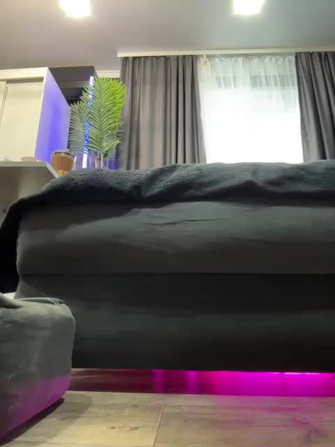 MagicMelody Adult Chat November 4, 2025