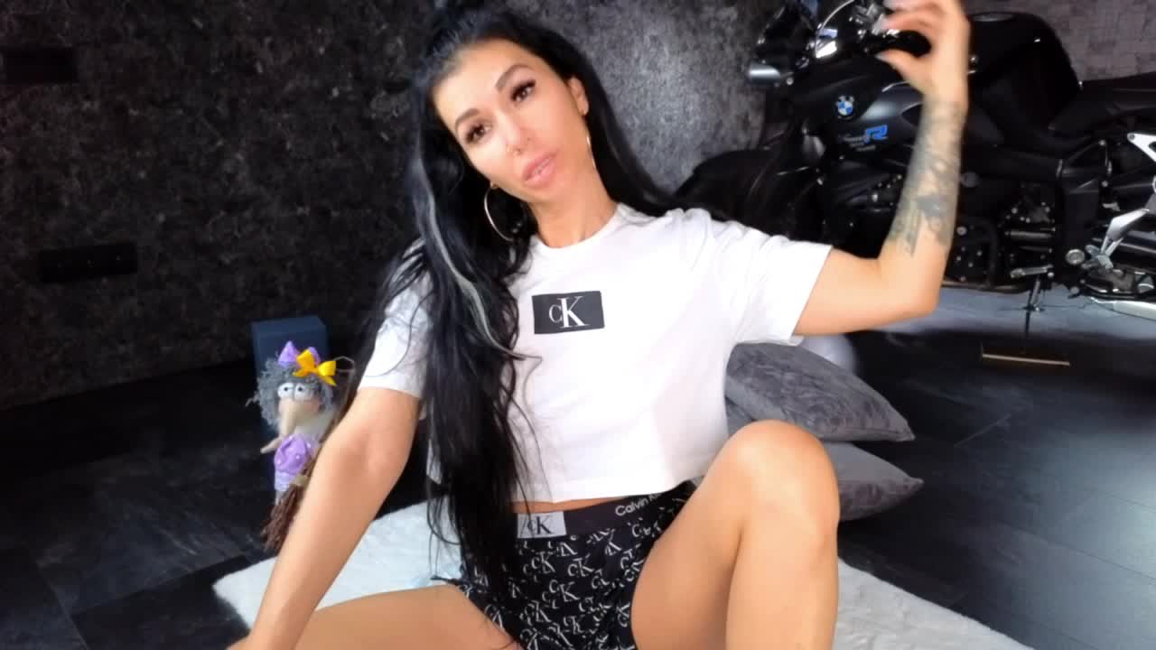 -BABAYAGA- Adult Chat November 5, 2025