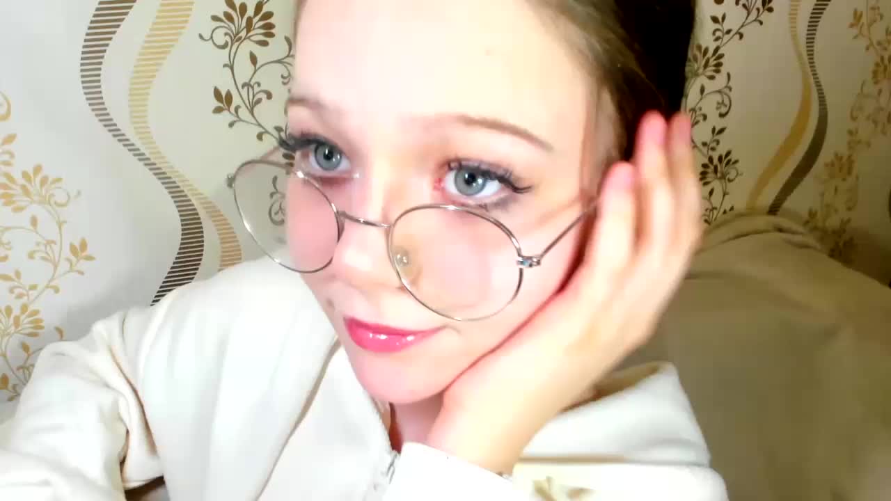 MelMooon Adult Chat November 6, 2025