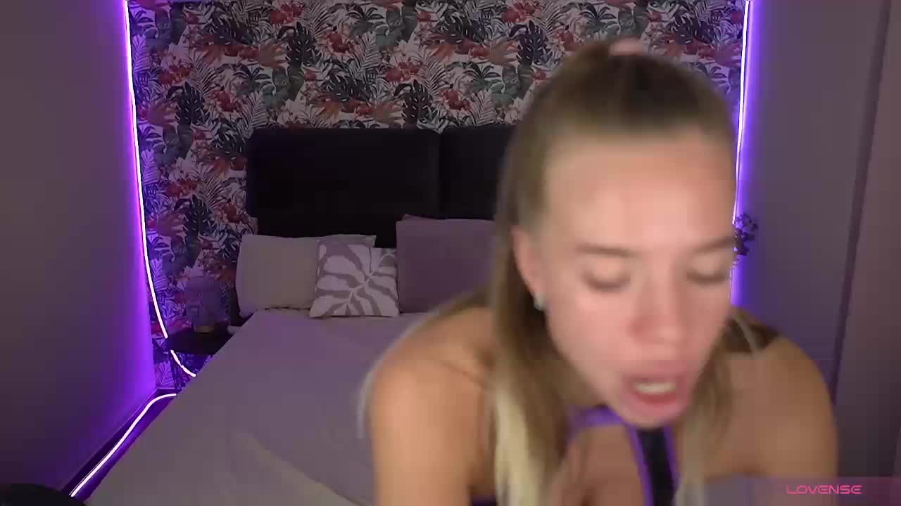 SexyIrinka Adult Chat November 5, 2025