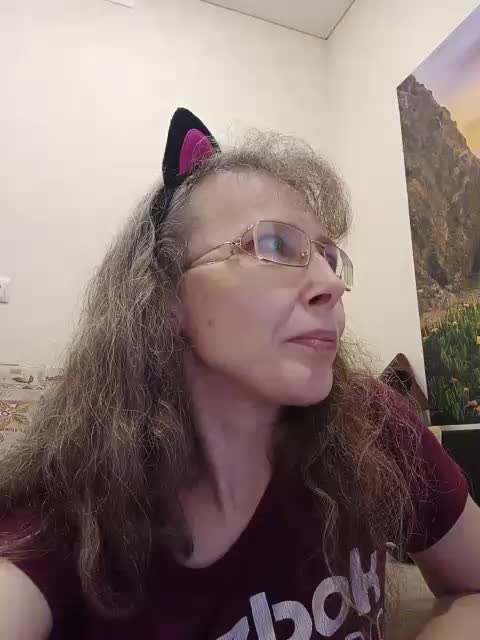 -Queen-Margo- Adult Chat November 5, 2025