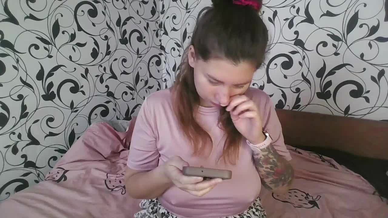 YourEmilie Adult Chat November 5, 2025