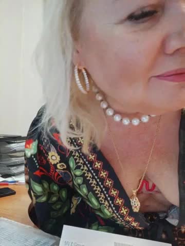 BESTija-1 Adult Chat November 6, 2025