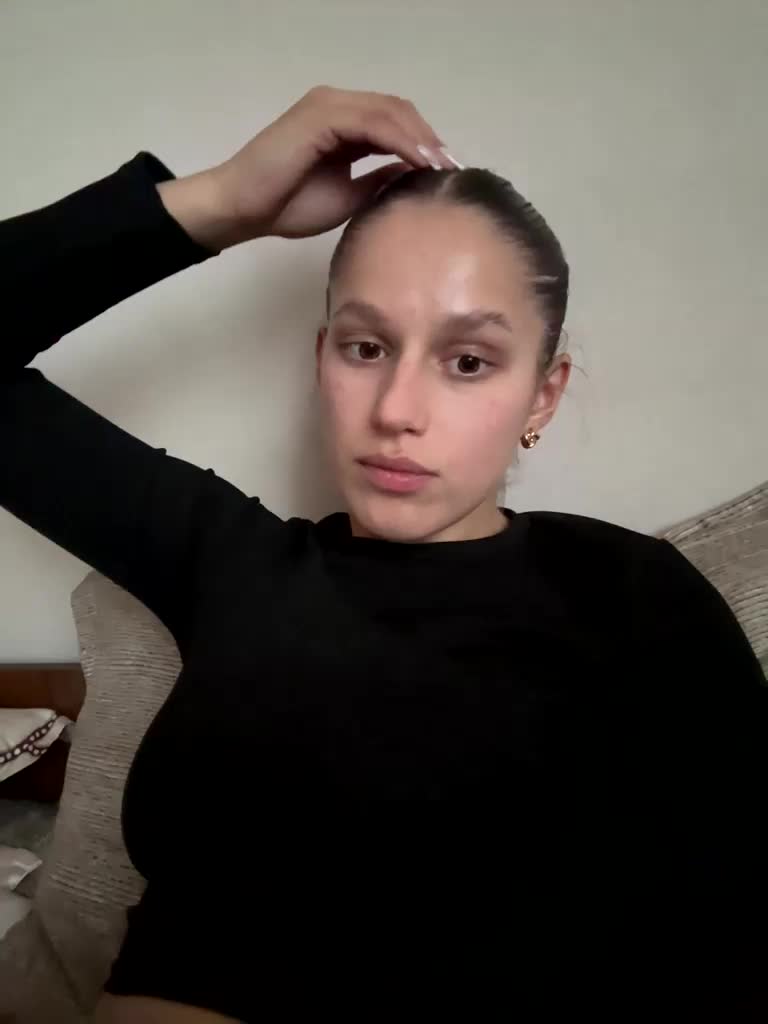 _Alyaaaaa_bc_ Adult Chat November 3, 2025