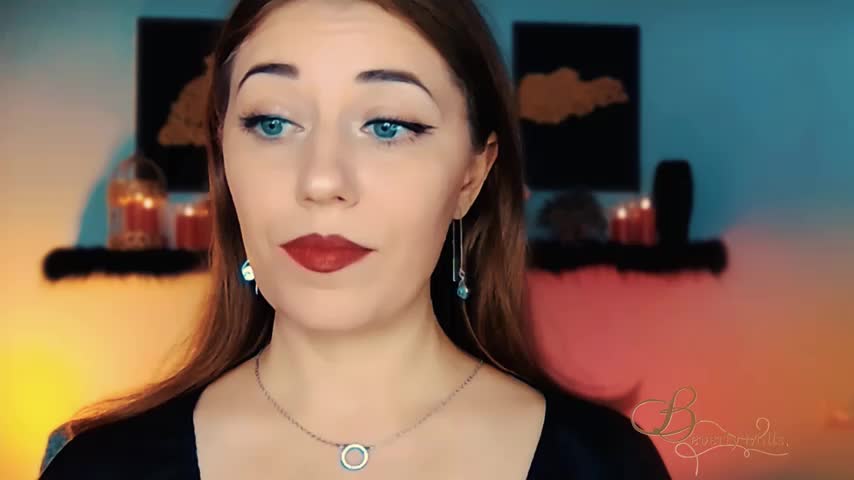 MissBeverlyMills Adult Chat November 6, 2025