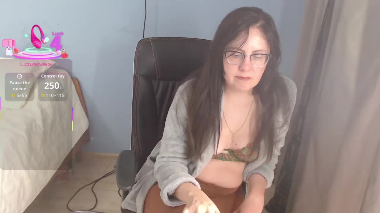 mandarinka28 Adult Chat November 4, 2025