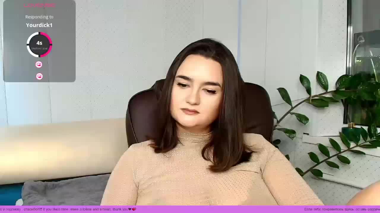 LinaCrave Adult Chat November 6, 2025